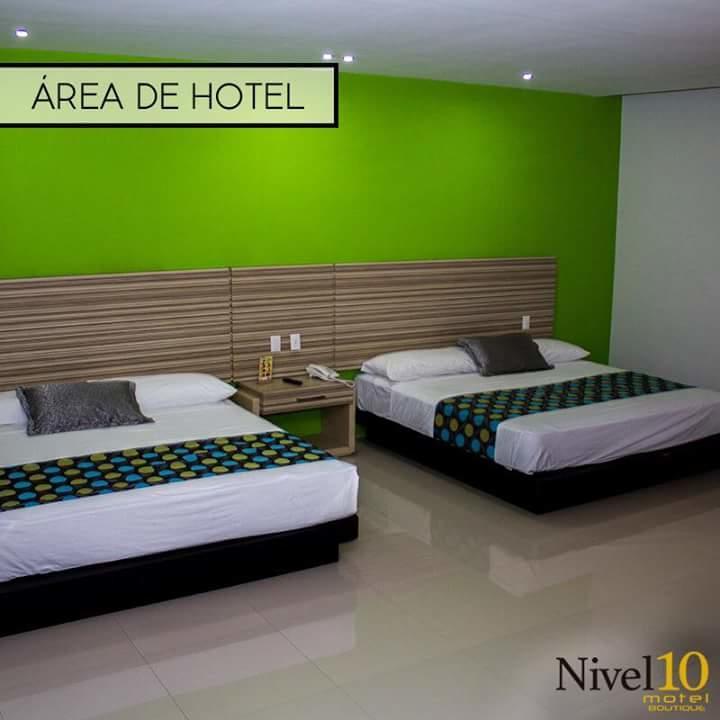 Nivel 10 Hotel Manzanillo Exterior photo